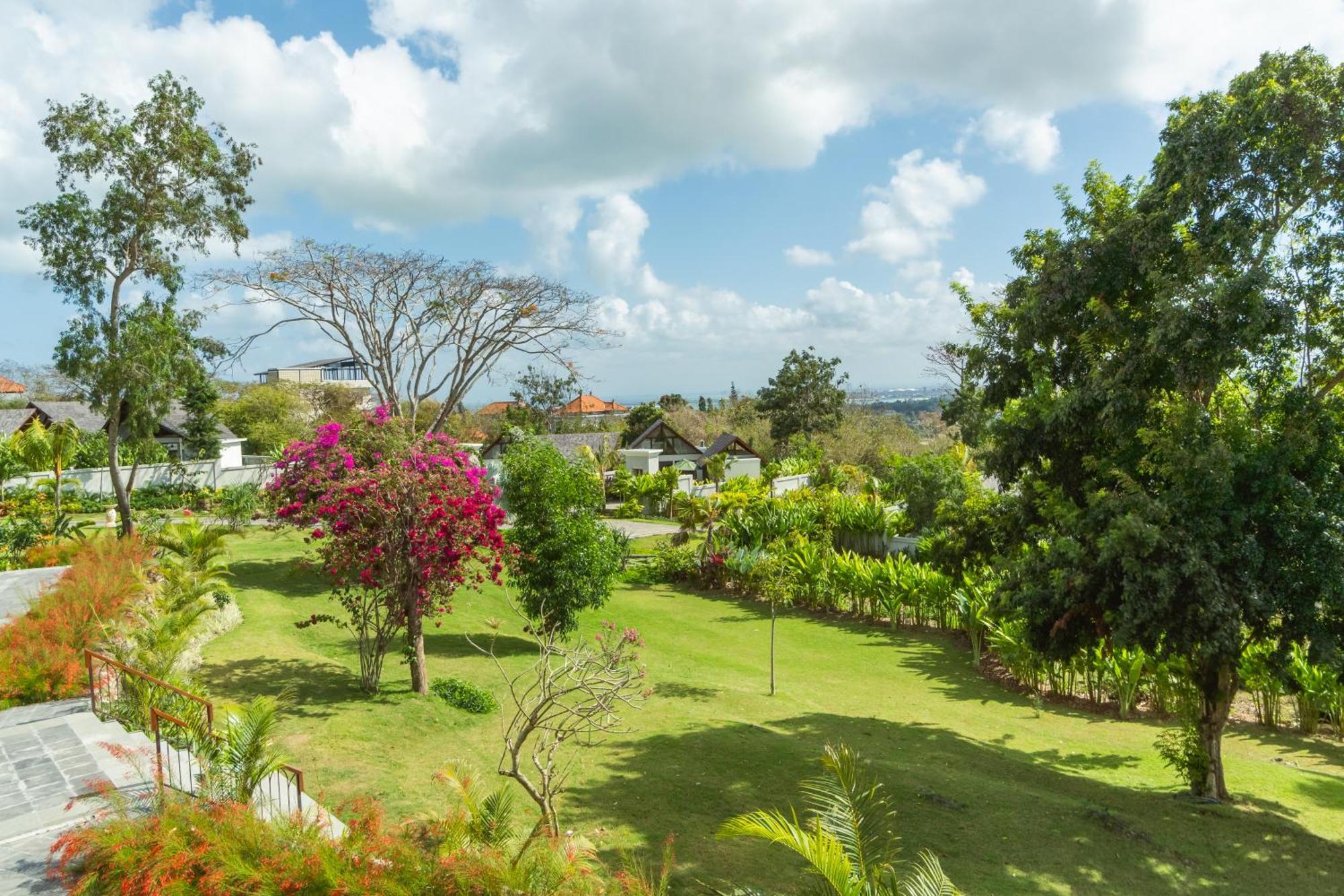 Arpana Luxury Private Pool Villas Jimbaran  Bagian luar foto