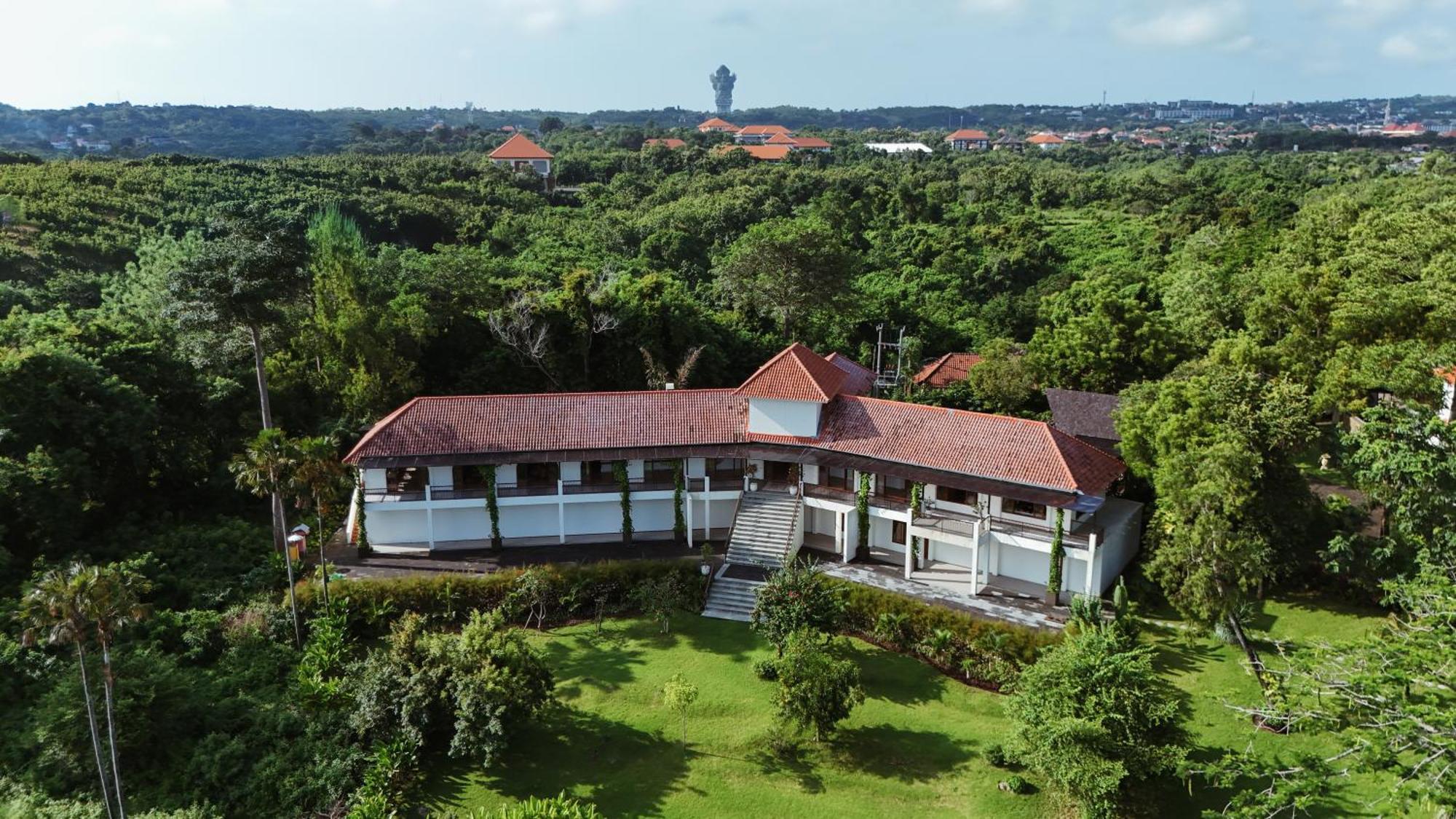 Arpana Luxury Private Pool Villas Jimbaran  Bagian luar foto